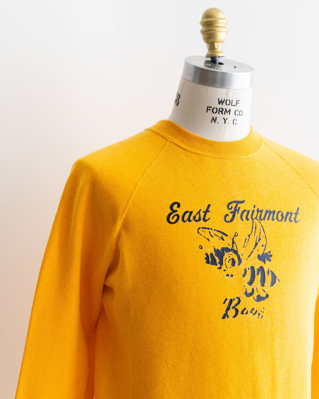 【VINTAGE】80-90s The Crew Neck Sweat "EastFairmont"