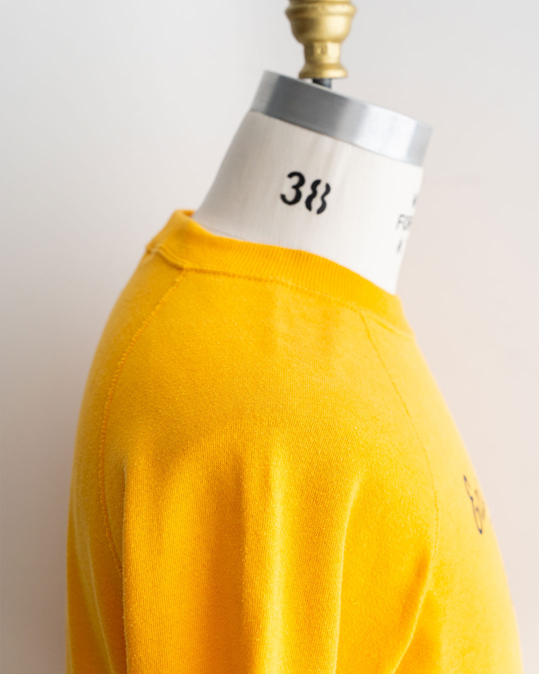 【VINTAGE】80-90s The Crew Neck Sweat "EastFairmont"
