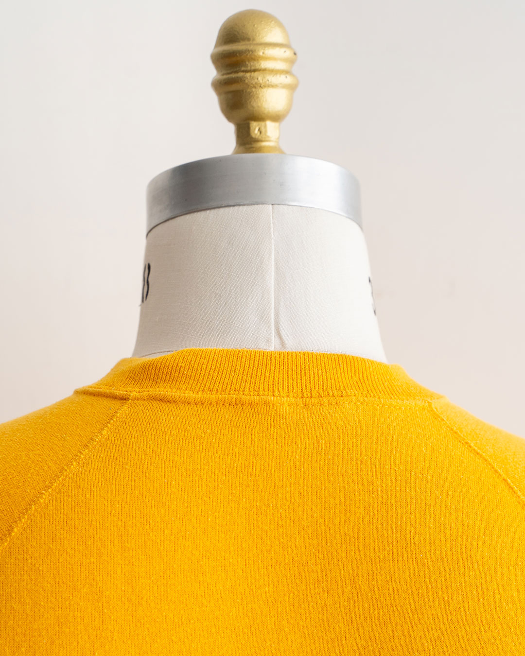 【VINTAGE】80-90s The Crew Neck Sweat "EastFairmont"