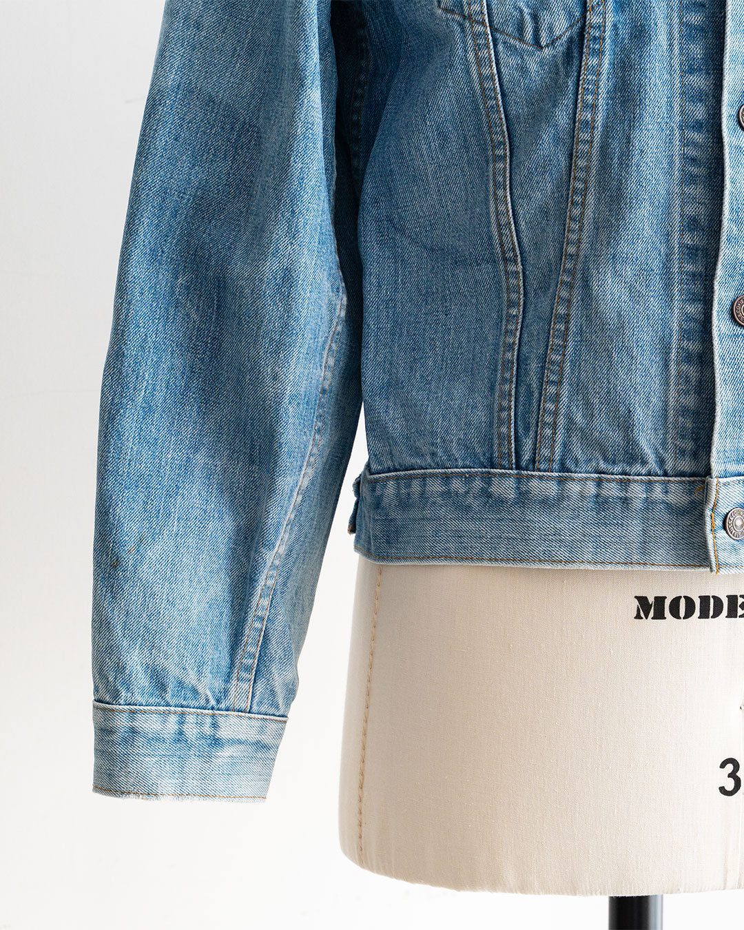 【VINTAGE】70s Levis 70505 Denim Jacket ”Good Size & Good Fade” ④