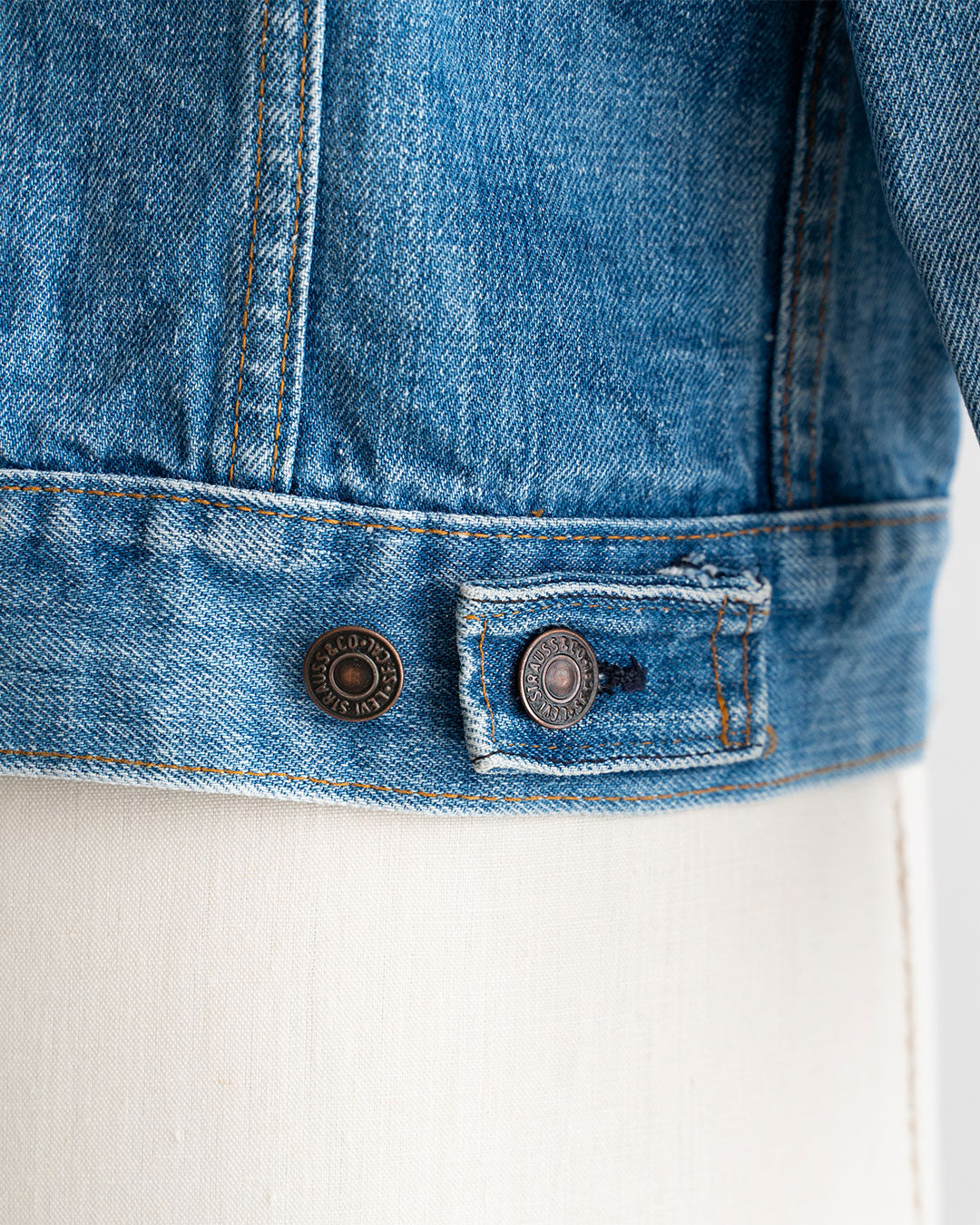 【VINTAGE】70s Levis 70505 Denim Jacket ”Good Size & Good Fade” ④