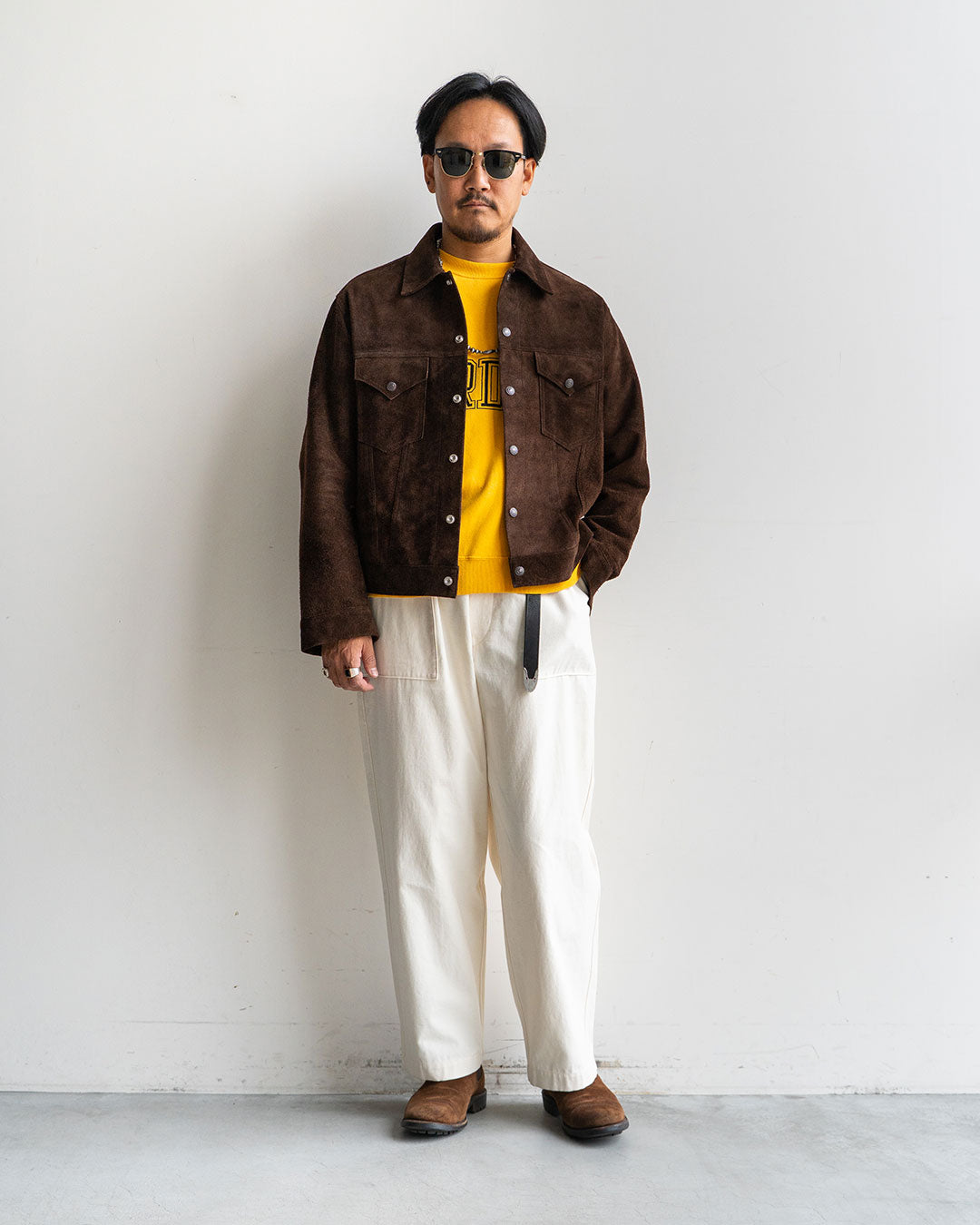 着用モデル 身長175cm　体重69kg　 サイズ着用: M　COLOR: BITTER BROWN