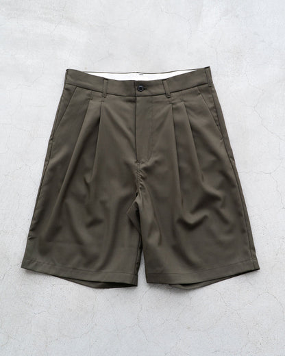 カラー Olive