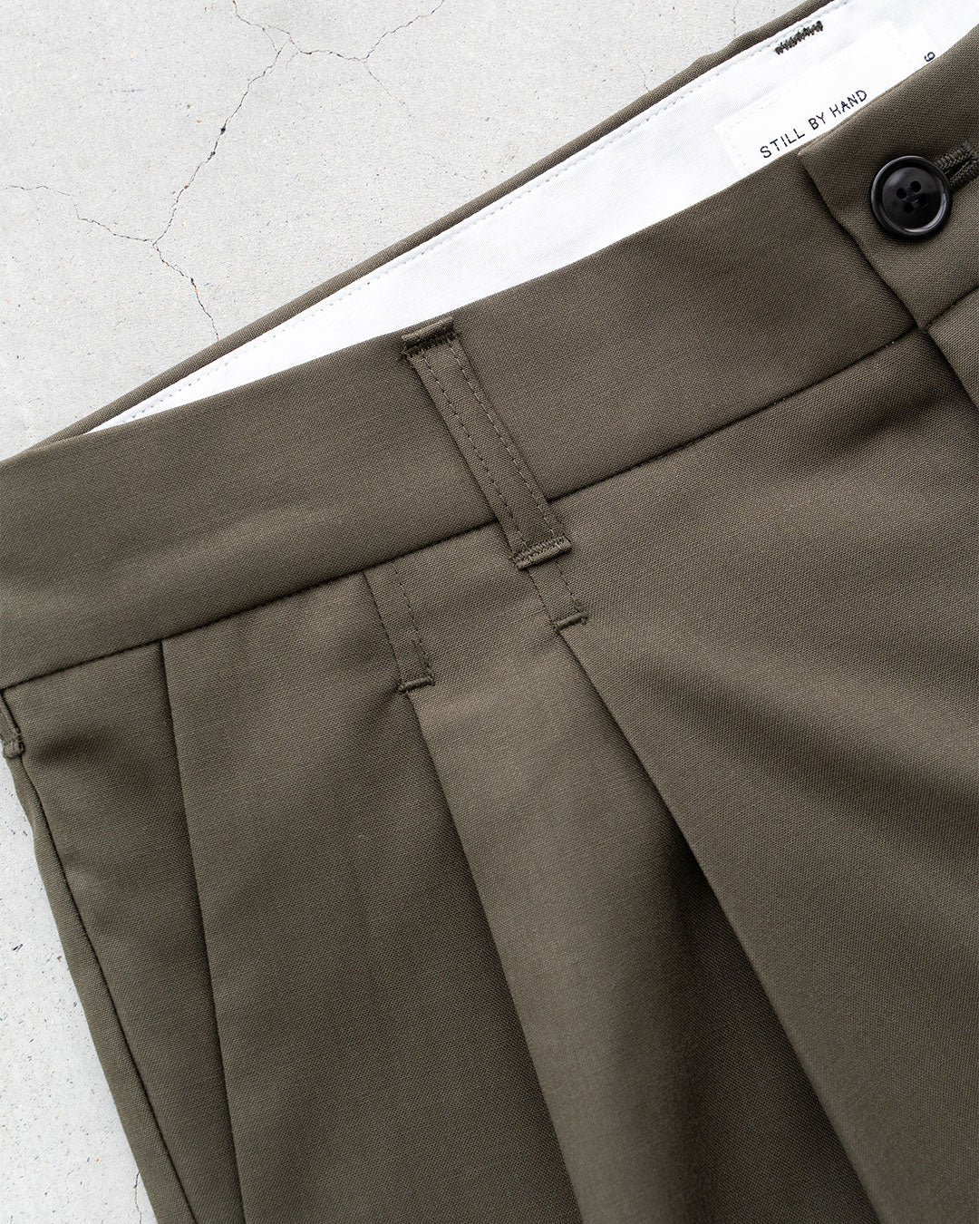 【STILL BY HAND】Summer Wool Shorts