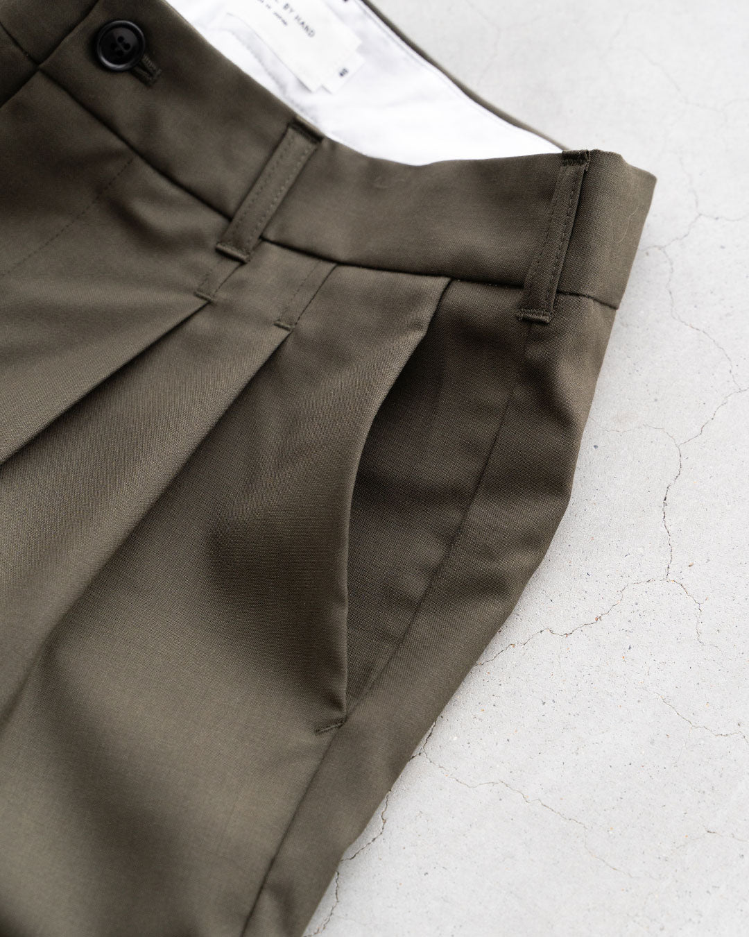 【STILL BY HAND】Summer Wool Shorts