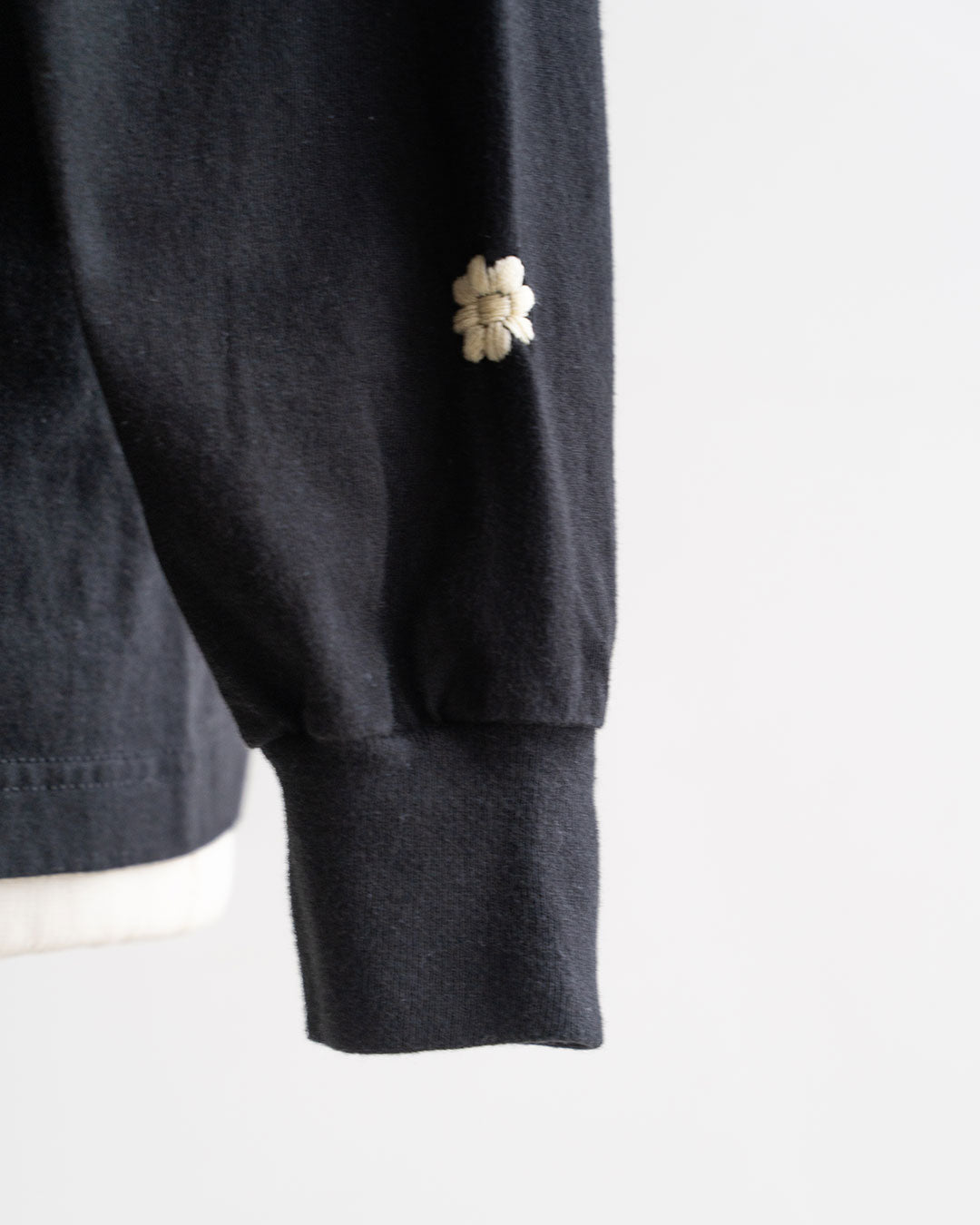 【Oaxaca × City Lights Bookstore】Hand Embroidered L/S T-shirts