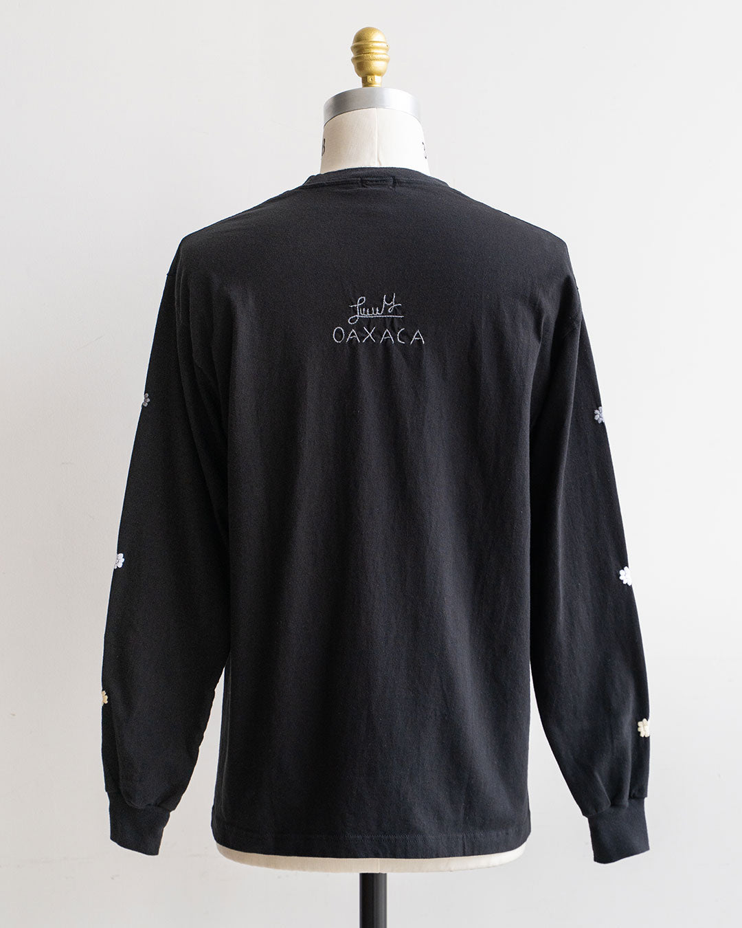 【Oaxaca × City Lights Bookstore】Hand Embroidered L/S T-shirts