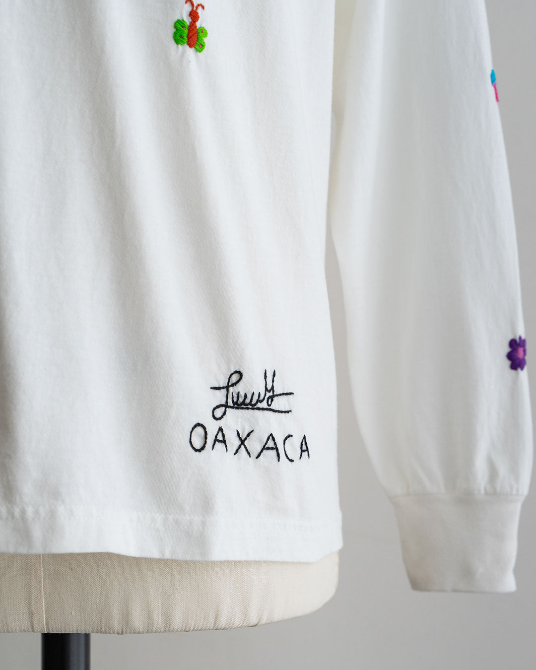 【Oaxaca × City Lights Bookstore】Hand Embroidered L/S T-shirts