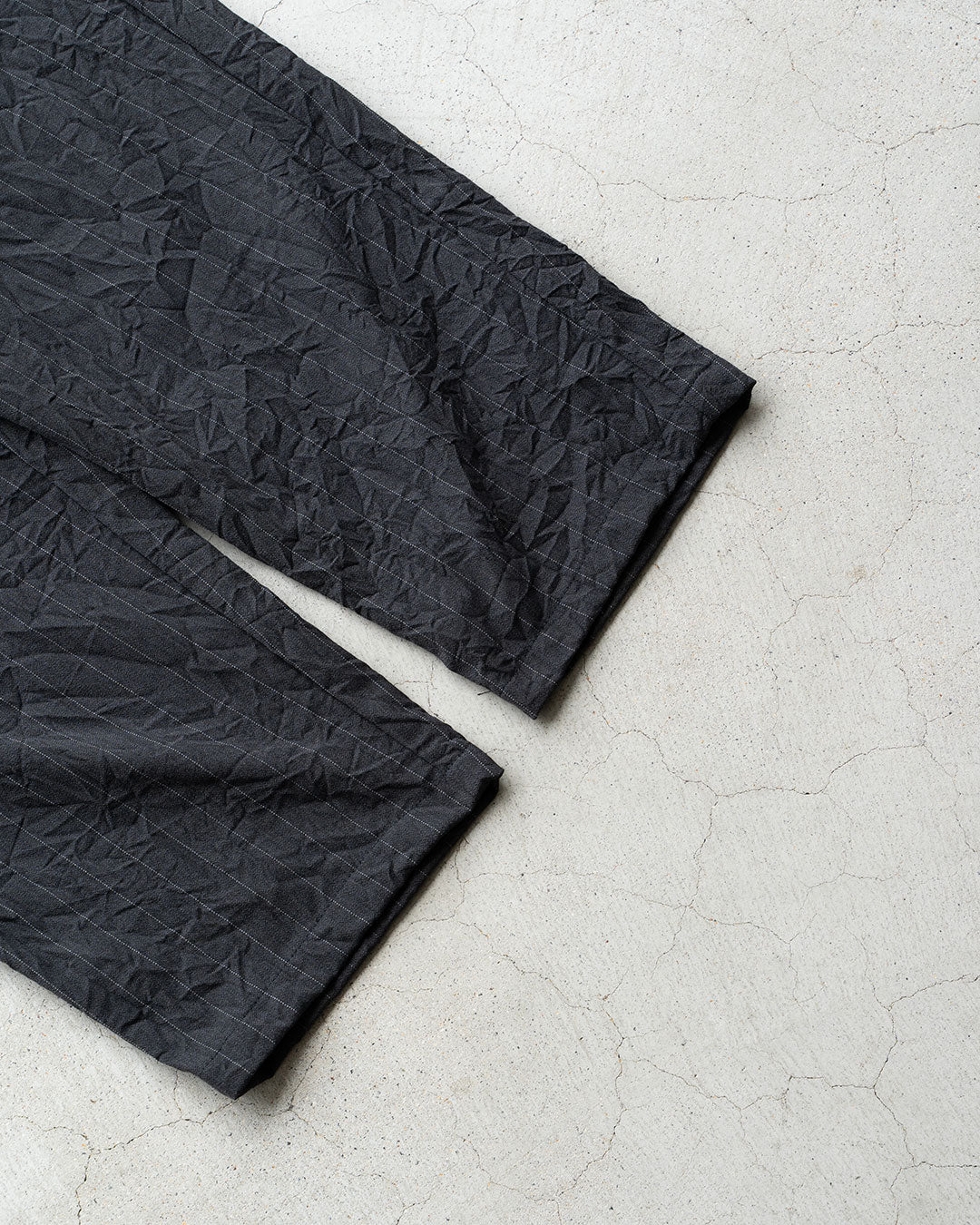 【STILL BY HAND】1 Tuck Crinkled Pants