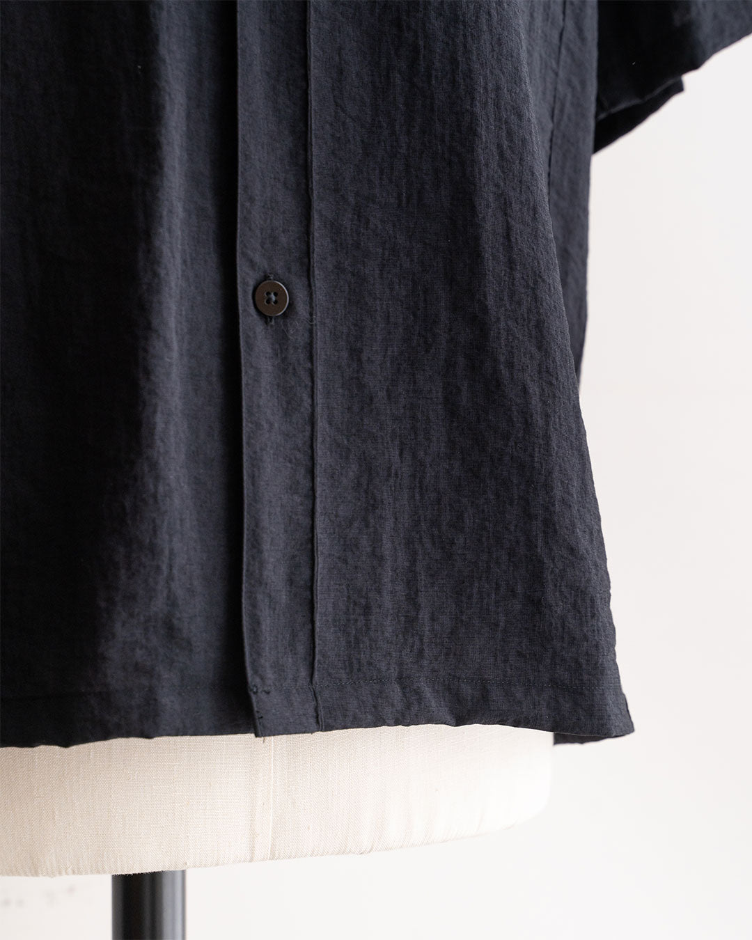 【STILL BY HAND】Pintuck Open Collar Shirt