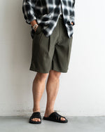 着用モデル 身長175cm 体重69kg / 着用サイズ 46 カラー Olive