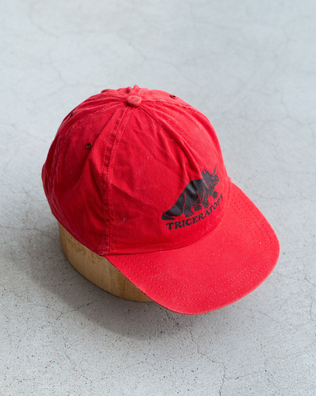 【VINTAGE】Used Good Cap ”TRICERATOPS"