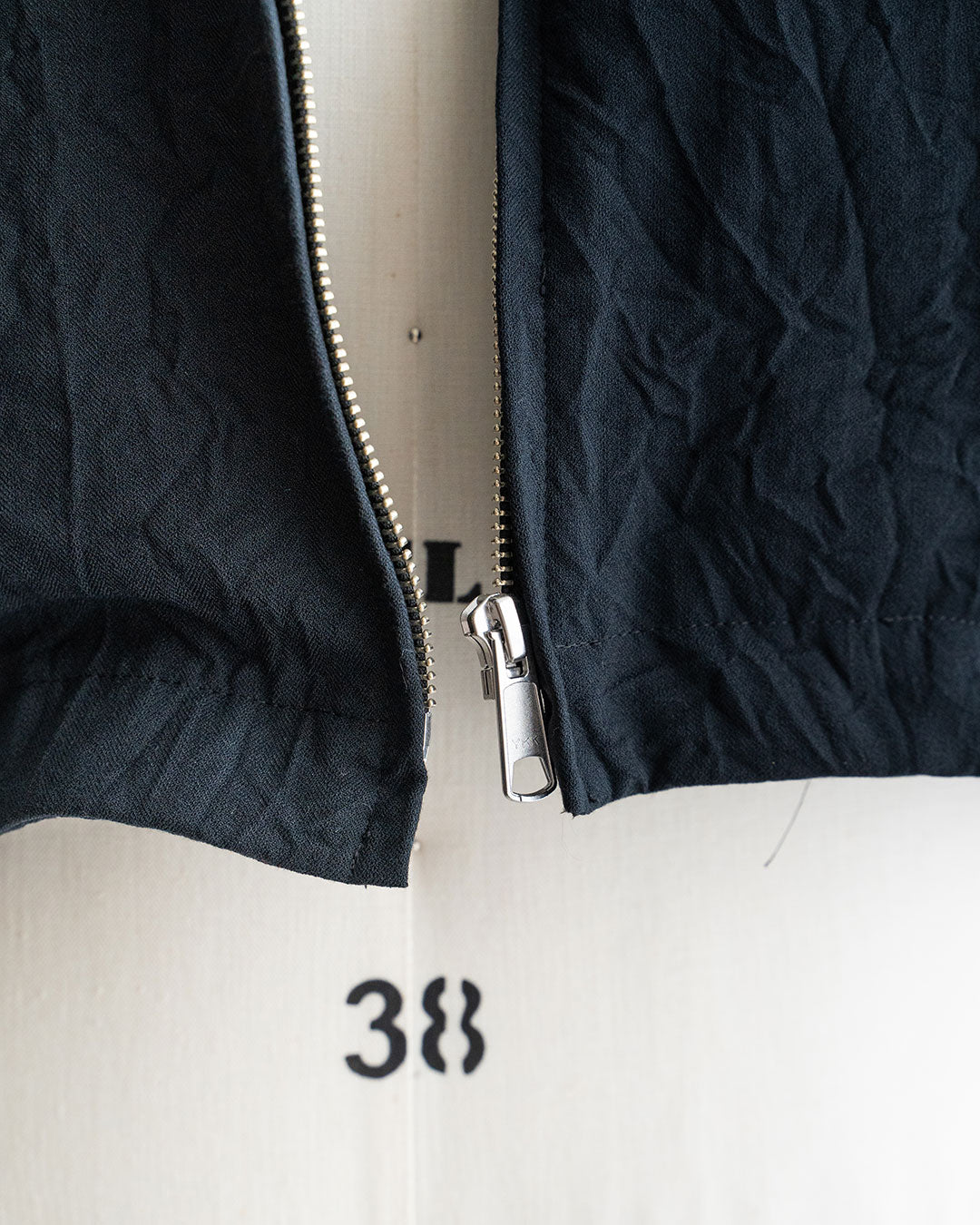 【STILL BY HAND】Crinkled Zip Up Blouson