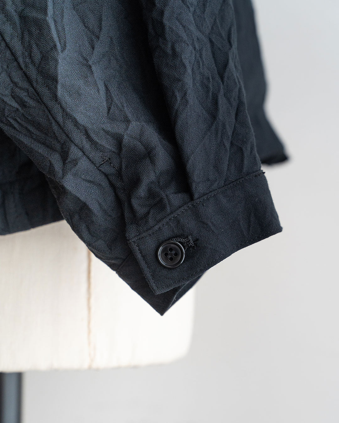 【STILL BY HAND】Crinkled Zip Up Blouson