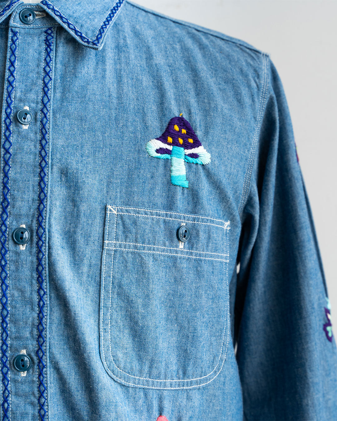 【Behind The River】Work Chambray Shirts『Hand Embroidery In Oaxaca Mexico』