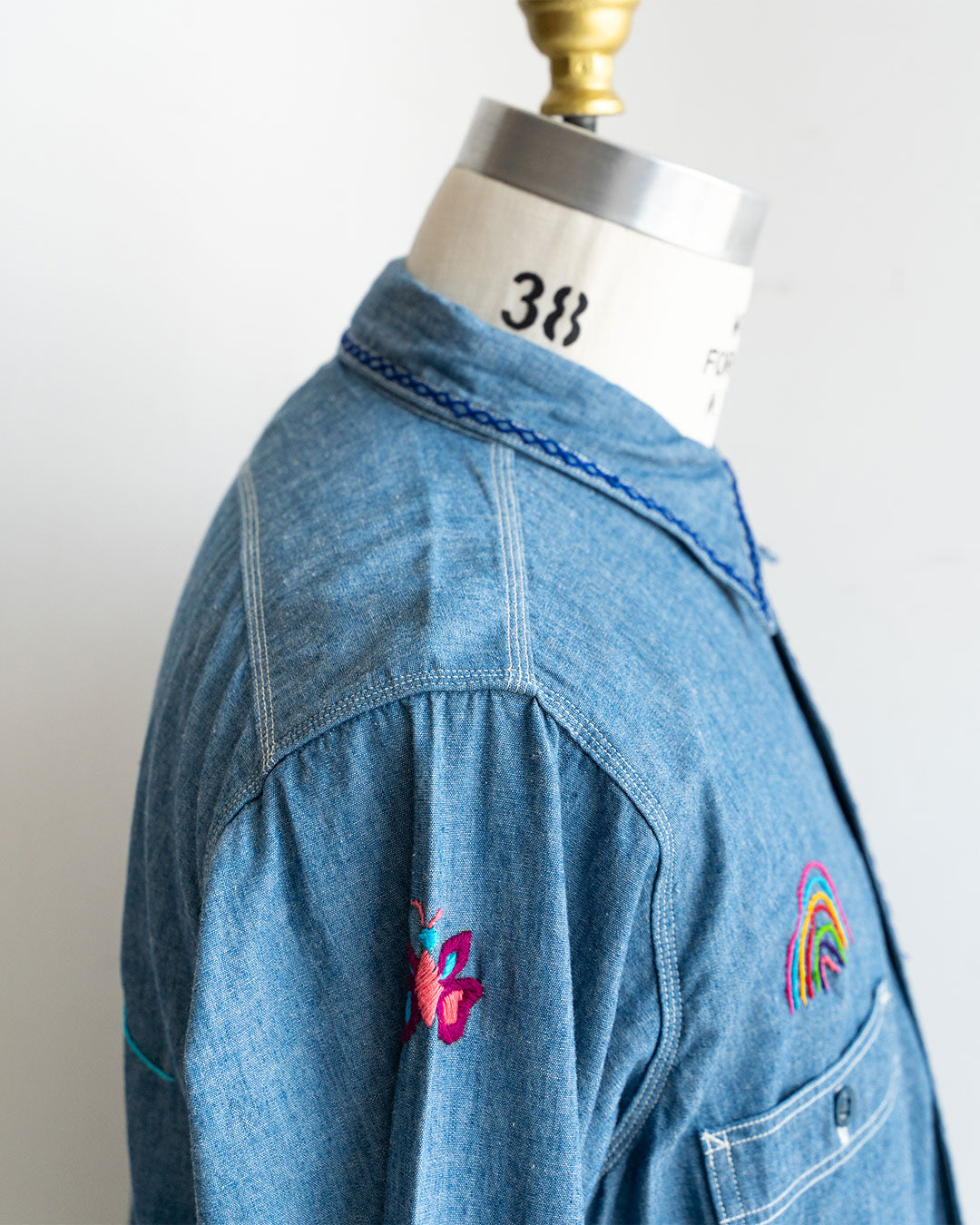 【Behind The River】Work Chambray Shirts『Hand Embroidery In Oaxaca Mexico』