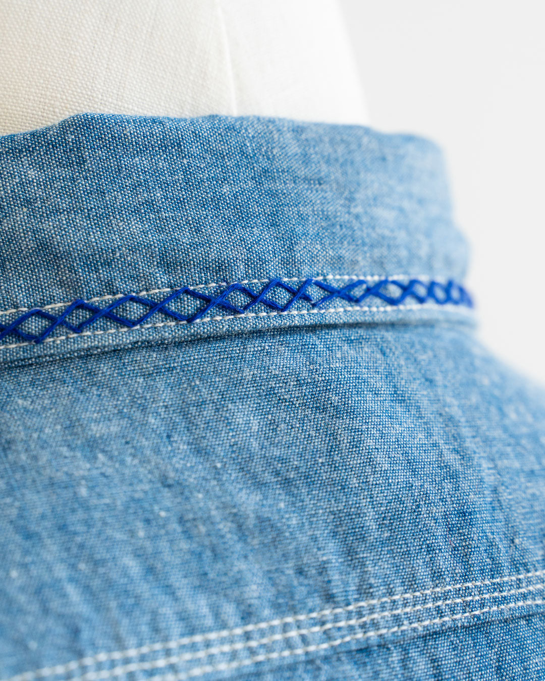 【Behind The River】Work Chambray Shirts『Hand Embroidery In Oaxaca Mexico』