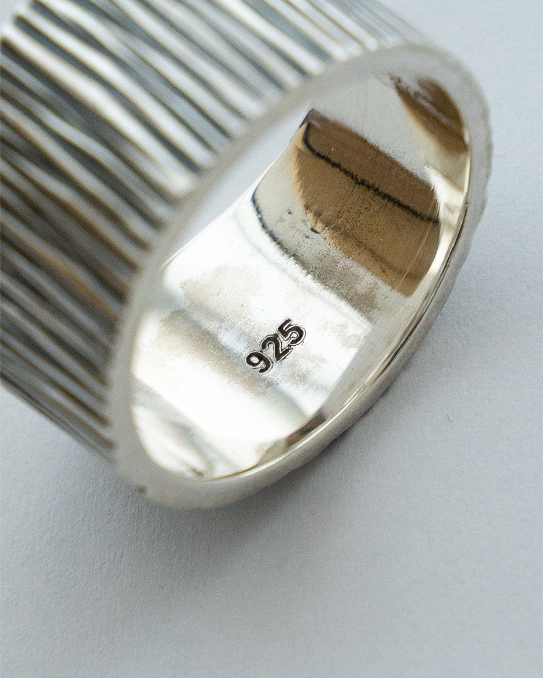 【THARU SILVER】Silver Ring "Tree Trunk Pattern"