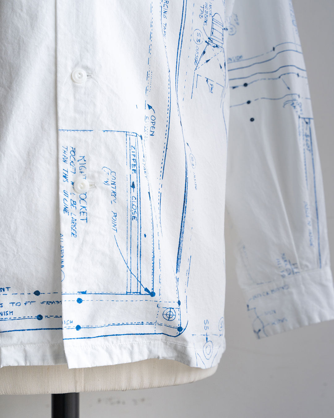 【B.T.R. Behind The River】Pack Kit Shirt