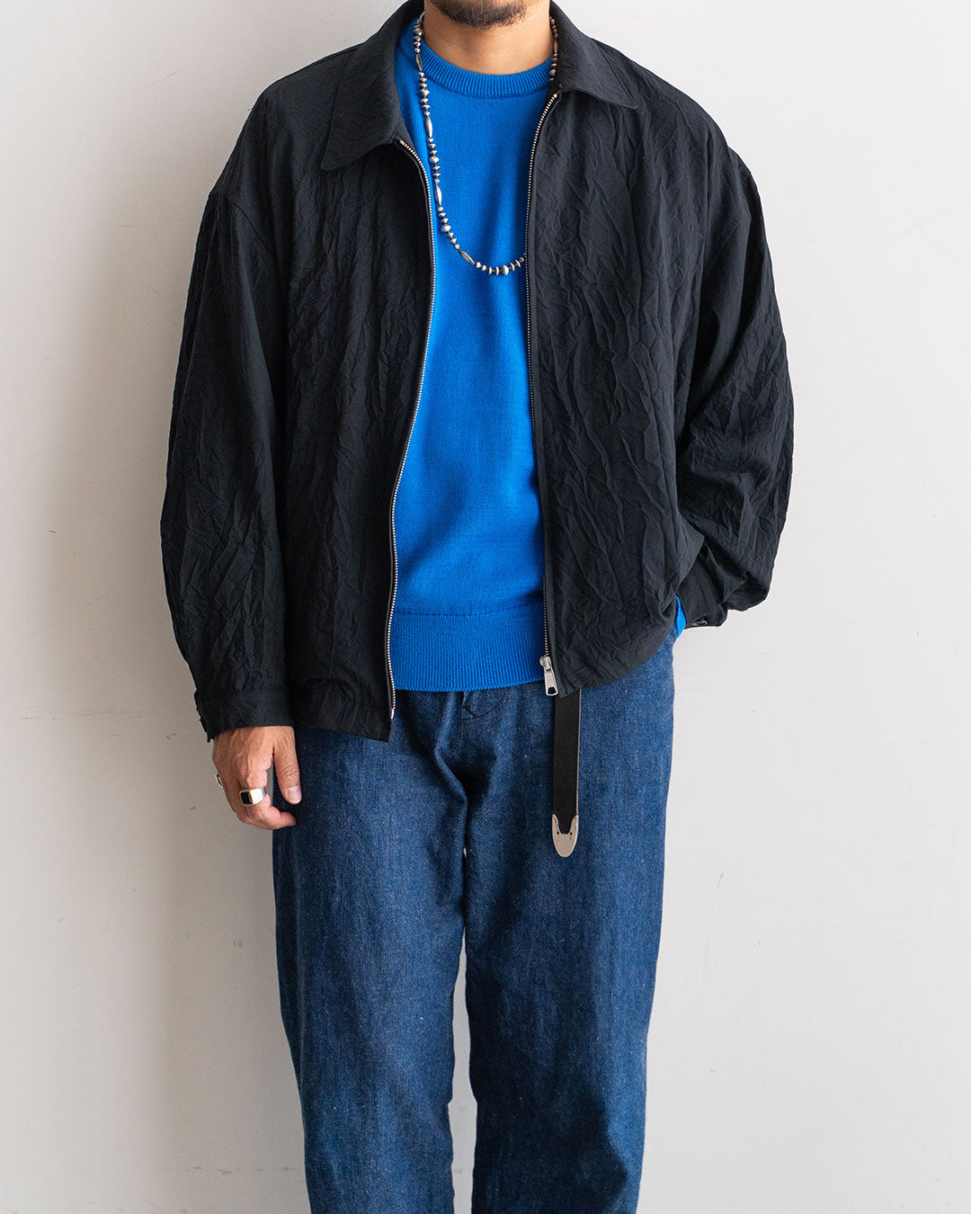 着用モデル 身長175cm 体重69kg / 着用サイズ 48
カラー　BLACK