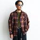 着用モデル 身長175cm　体重69kg　 サイズ着用: L　COLOR: Brown / Black