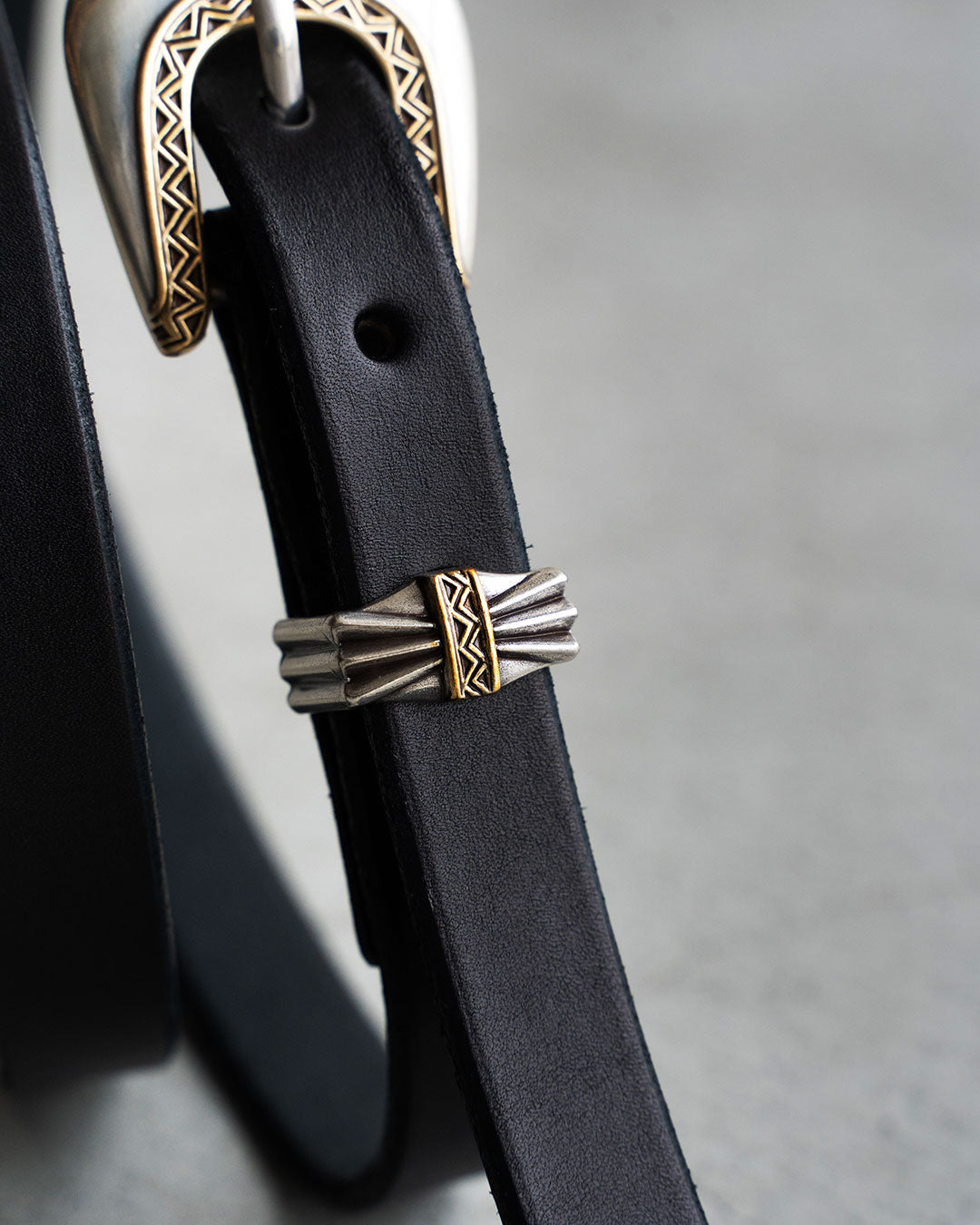 【MOONSHINE】Del Rio Buckle Western Leather Long Belt ”Made IN USA"