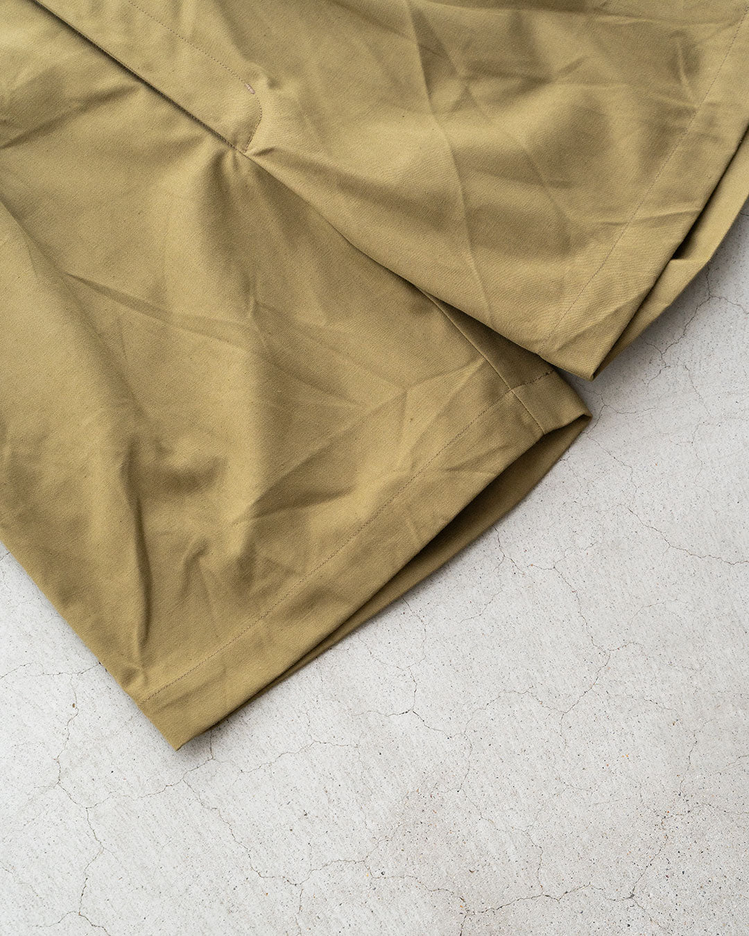 【AGE OLD】Classic 2tuck Shorts『1970s Italian Military Sleeping Bag Cover Fabrics』
