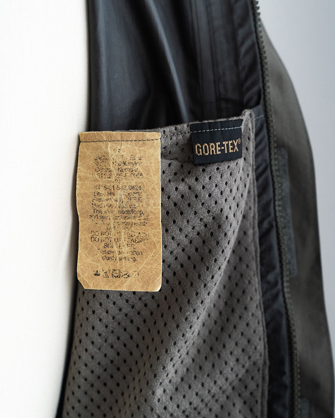 【VINTAGE】00s U.S.Special Forces PCU Level 6 Gore-Tex Jacket 『Patagonia MARS』