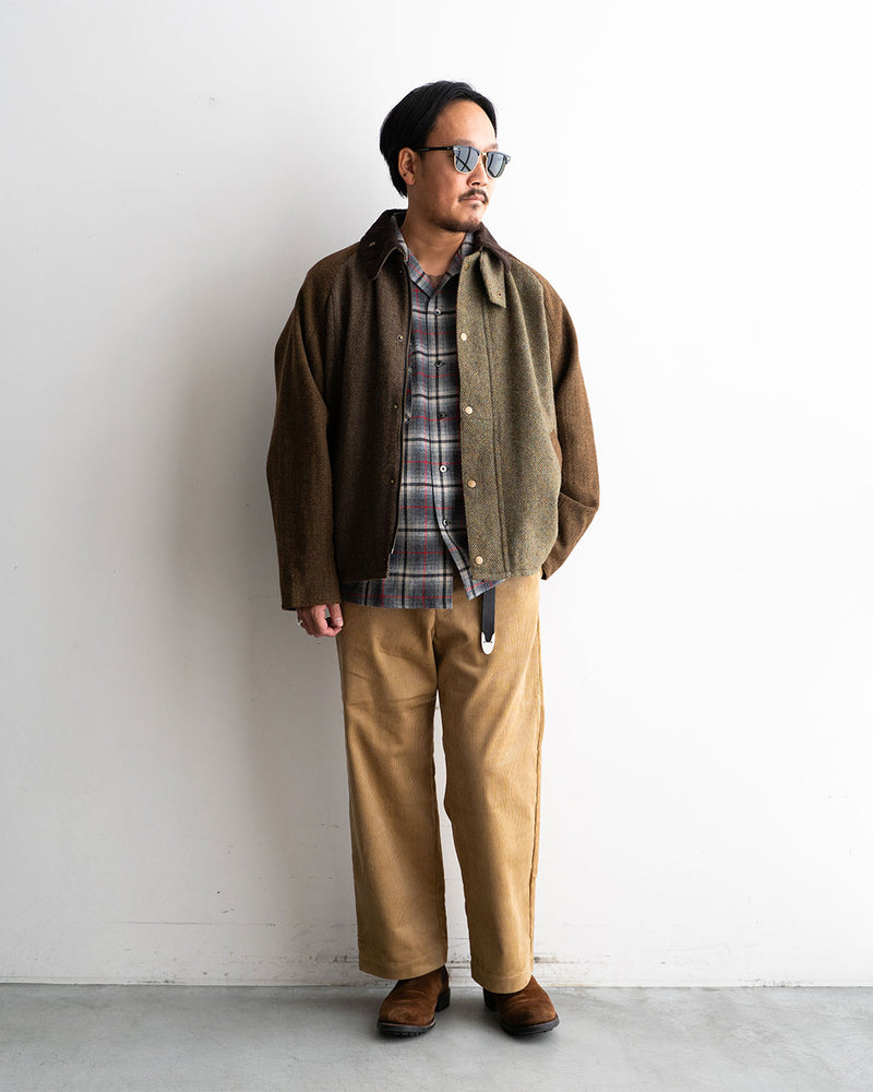 着用モデル 身長175cm　体重69kg　サイズ着用 L