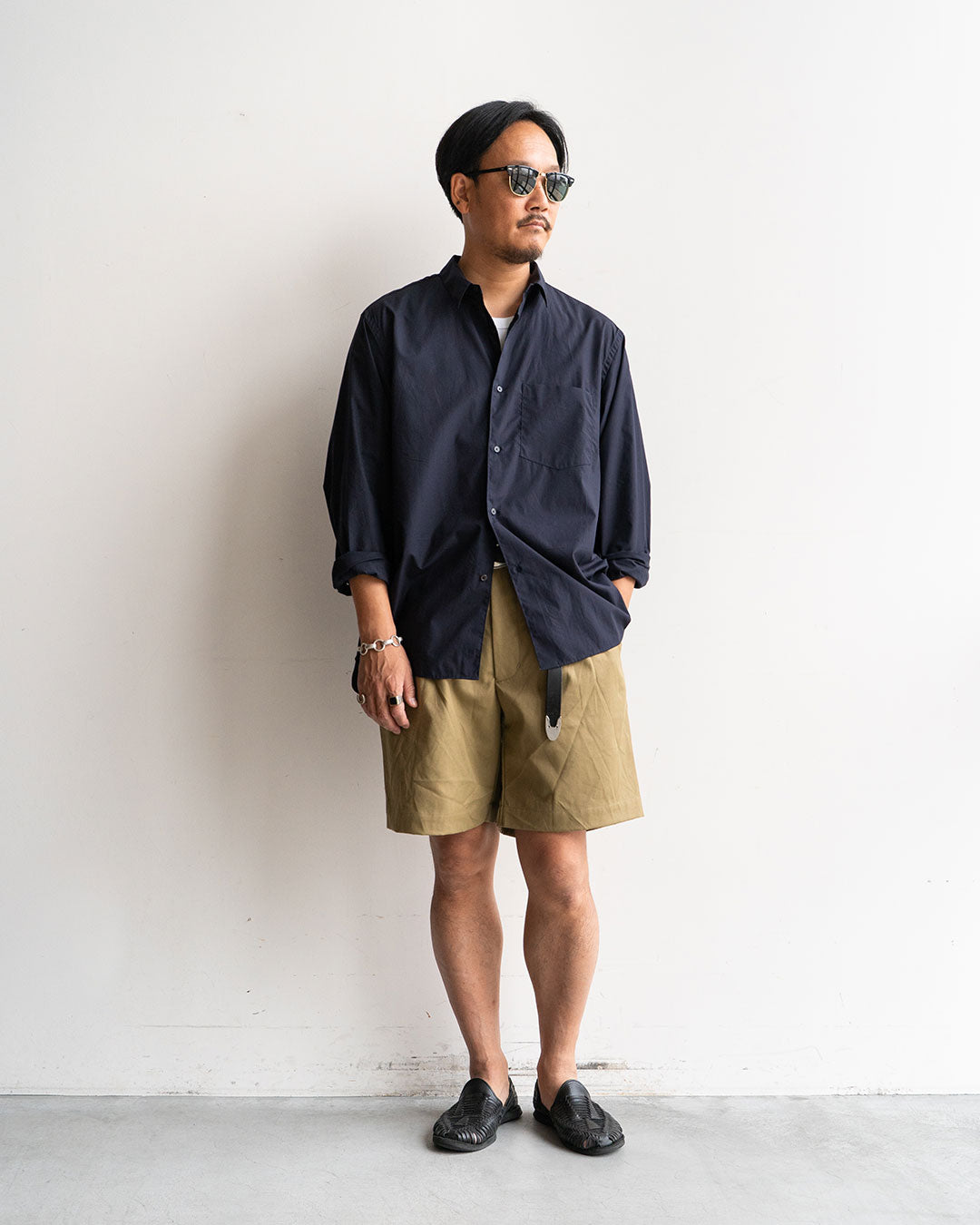 着用モデル 身長175cm 体重69kg / 着用サイズ Lカラー Beige