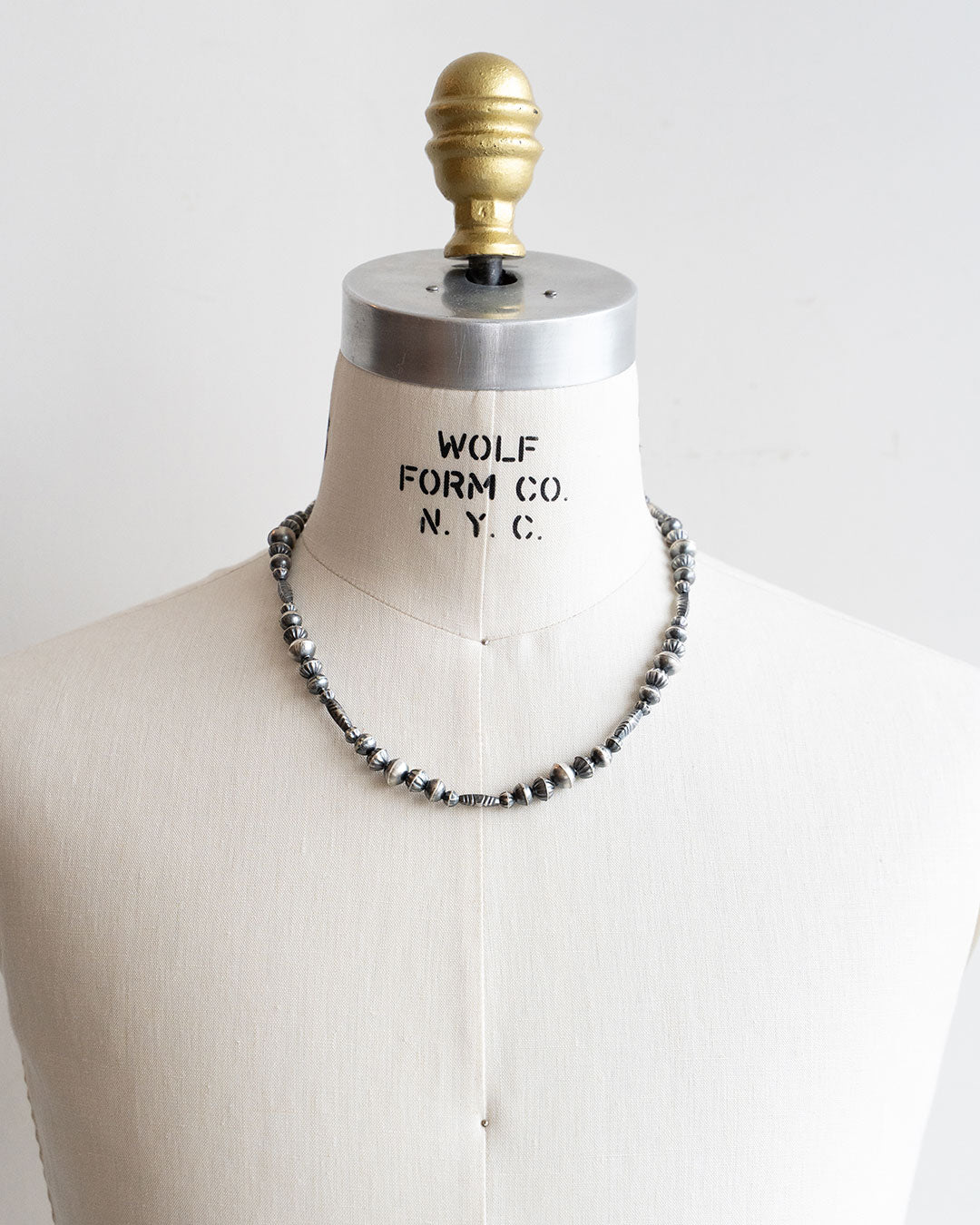【Indian Jewelry】60-70s Vintage Navajo Pearl Handmade Silver Bead Necklace 『55cm』①