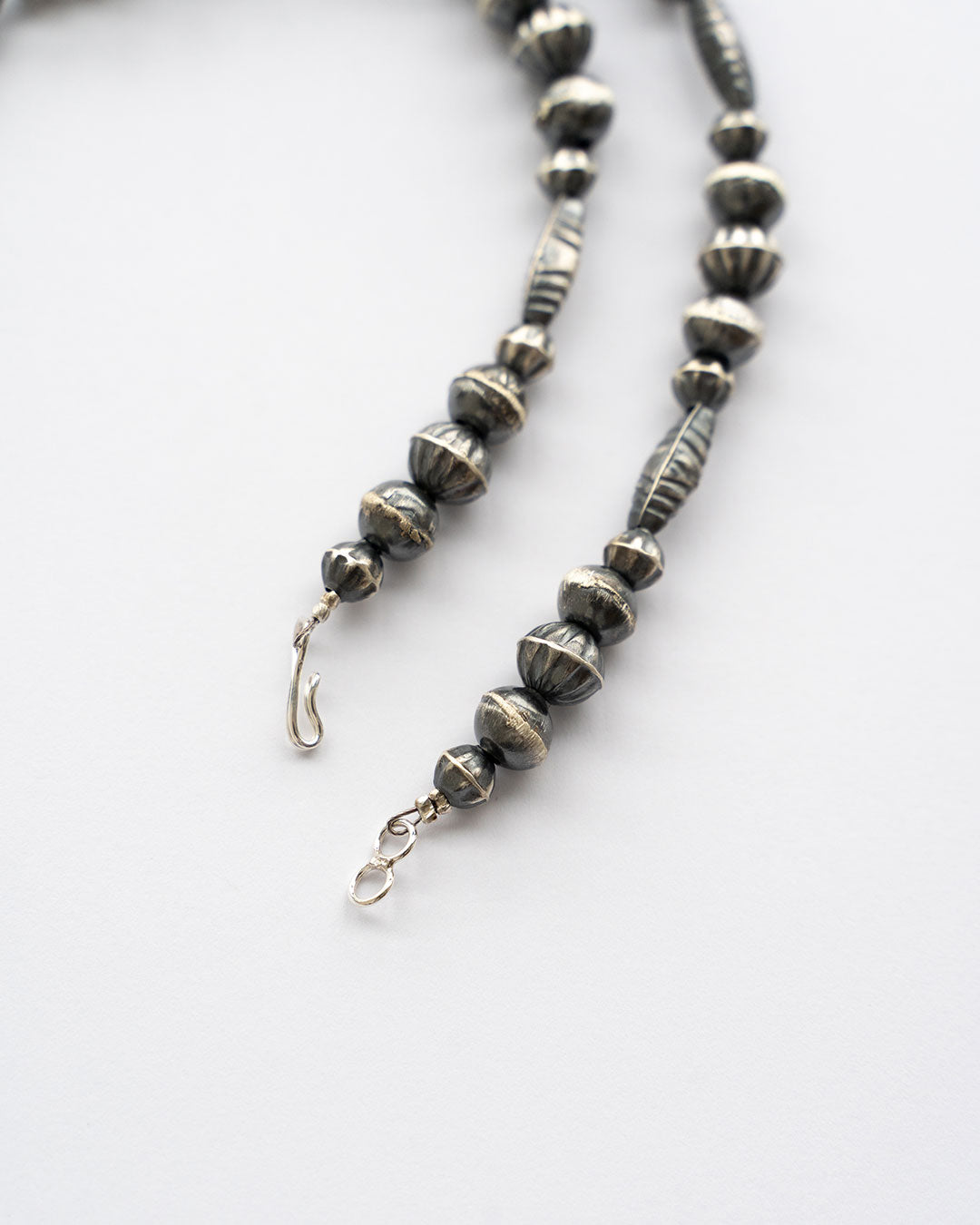 【Indian Jewelry】60-70s Vintage Navajo Pearl Handmade Silver Bead Necklace 『55cm』②