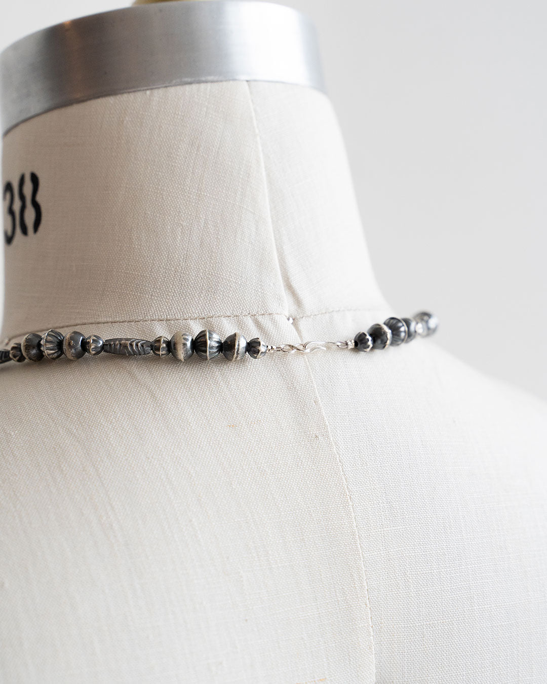 【Indian Jewelry】60-70s Vintage Navajo Pearl Handmade Silver Bead Necklace 『55cm』②