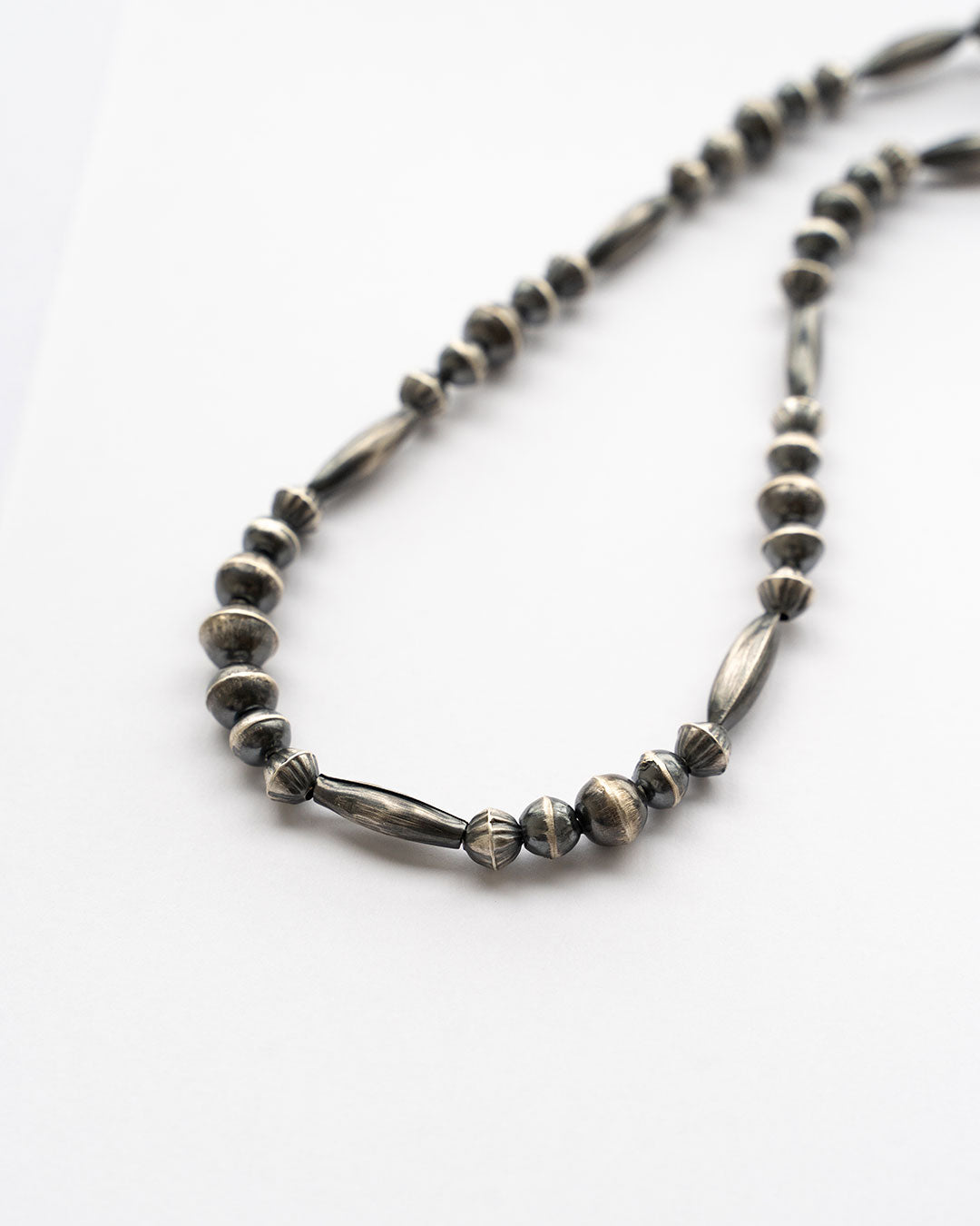 【Indian Jewelry】60-70s Vintage Navajo Pearl Handmade Silver Bead Necklace 『60cm』①