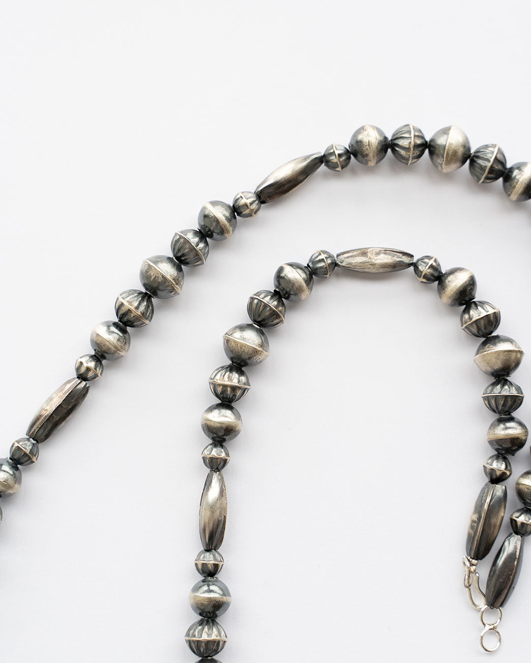 【Indian Jewelry】60-70s Vintage Navajo Pearl Handmade Silver Bead Necklace 『60cm』②