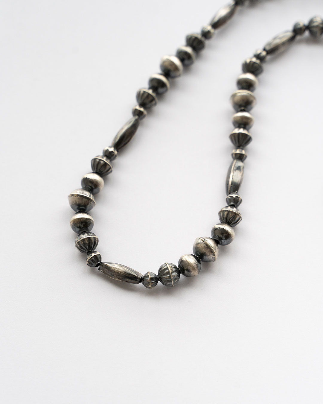【Indian Jewelry】60-70s Vintage Navajo Pearl Handmade Silver Bead Necklace 『60cm』③