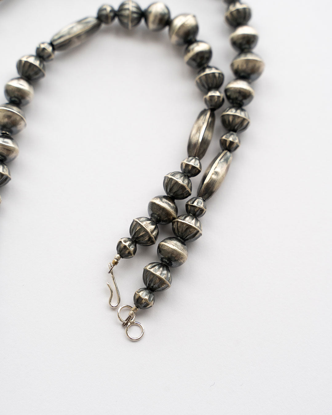 【Indian Jewelry】60-70s Vintage Navajo Pearl Handmade Silver Bead Necklace 『60cm』③
