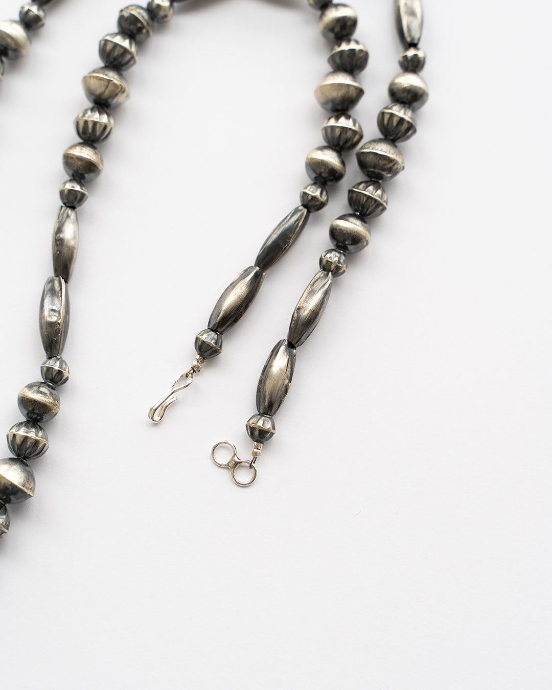 【Indian Jewelry】60-70s Vintage Navajo Pearl Handmade Silver Bead Necklace 『65cm』①