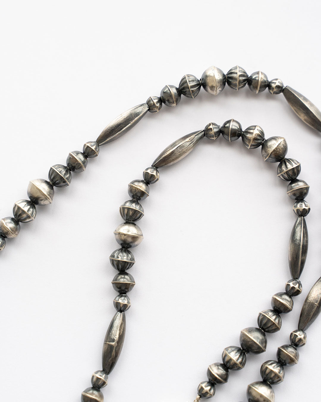 【Indian Jewelry】60-70s Vintage Navajo Pearl Handmade Silver Bead Necklace 『65cm』②