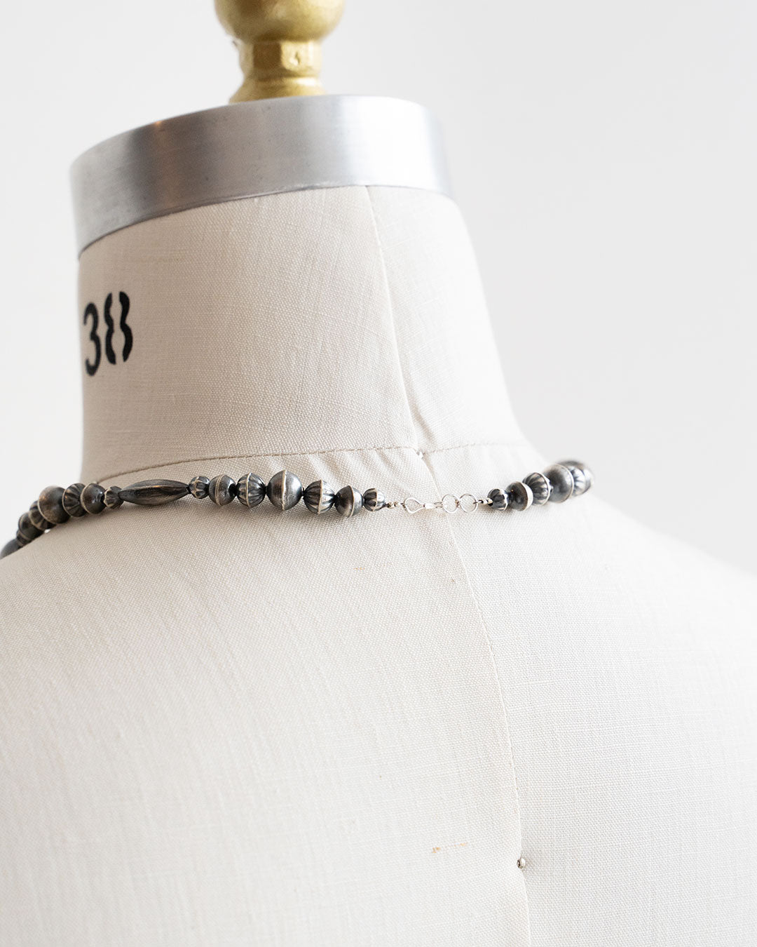【Indian Jewelry】60-70s Vintage Navajo Pearl Handmade Silver Bead Necklace 『65cm』②