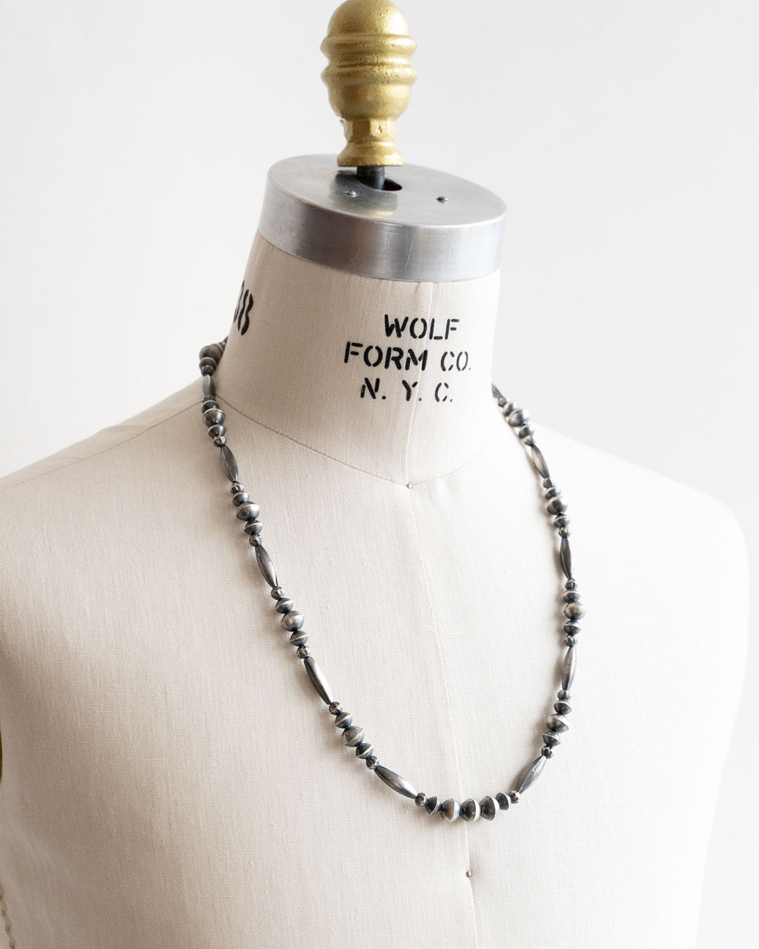 【Indian Jewelry】60-70s Vintage Navajo Pearl Handmade Silver Bead Necklace 『70cm』①
