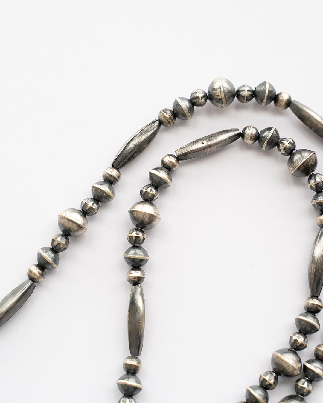 【Indian Jewelry】60-70s Vintage Navajo Pearl Handmade Silver Bead Necklace 『70cm』②