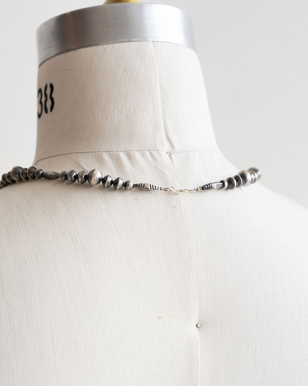 【Indian Jewelry】60-70s Vintage Navajo Pearl Handmade Silver Bead Necklace 『75cm』①
