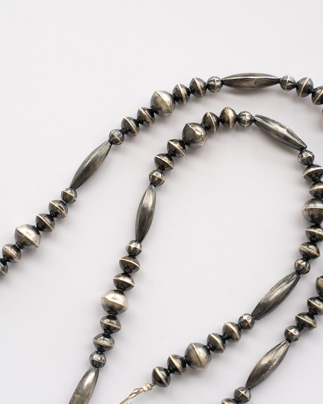 【Indian Jewelry】60-70s Vintage Navajo Pearl Handmade Silver Bead Necklace 『75cm』②