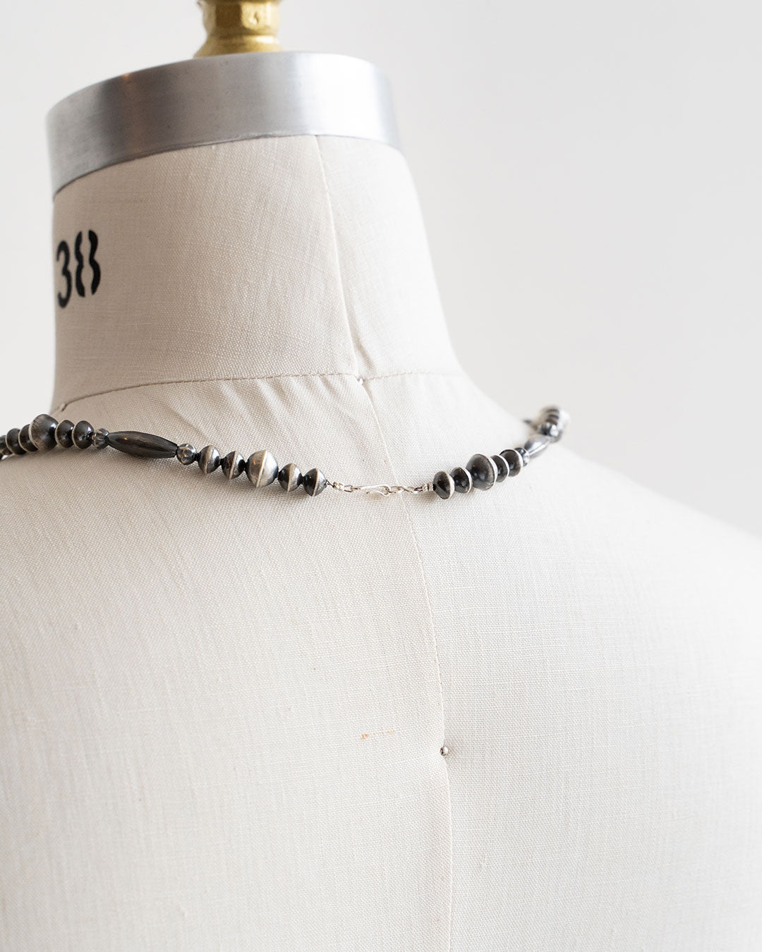 【Indian Jewelry】60-70s Vintage Navajo Pearl Handmade Silver Bead Necklace 『75cm』②