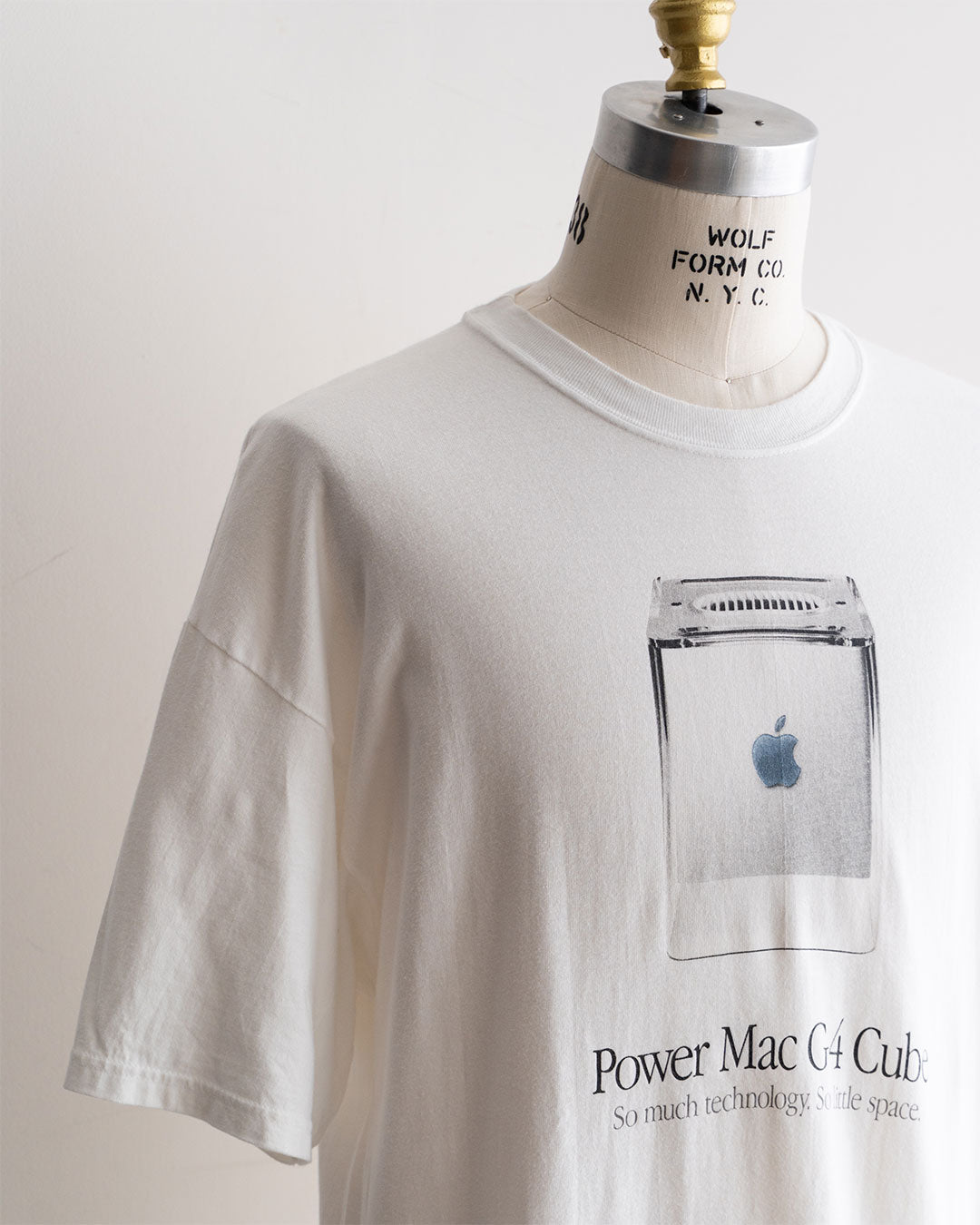 【VINTAGE】00s Apple Computer Tee 『Power Mac G4 Cube』
