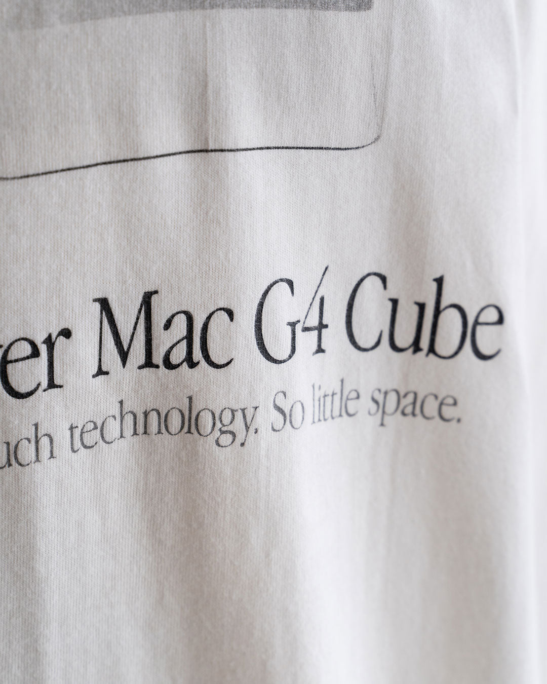 【VINTAGE】00s Apple Computer Tee 『Power Mac G4 Cube』