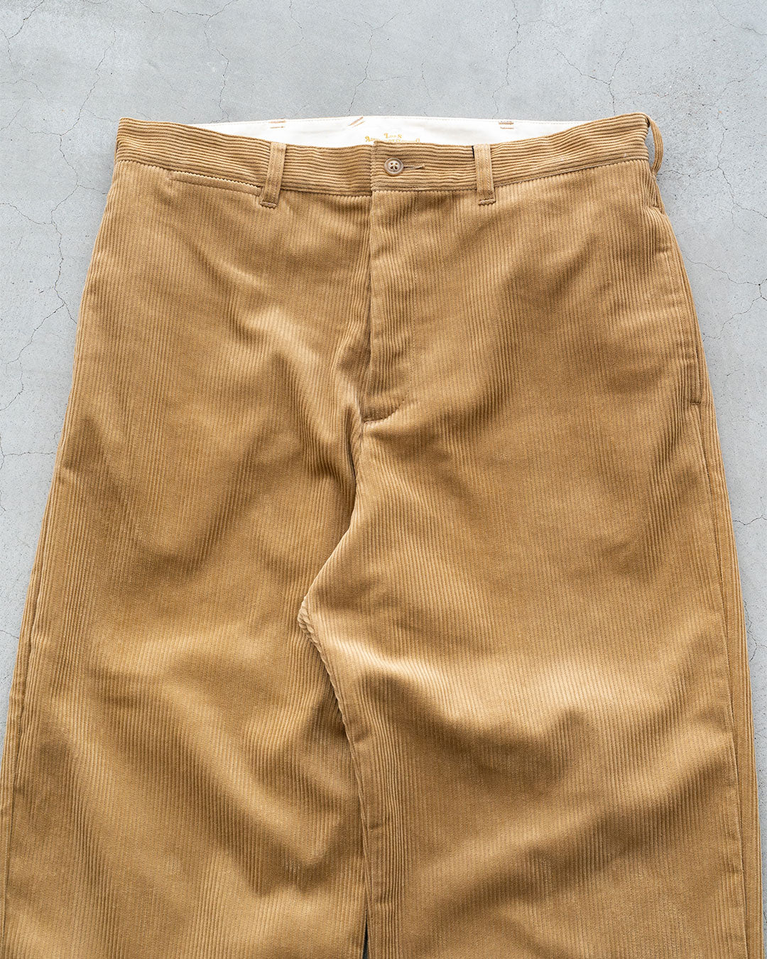 【LOBS】C2 Corduroy Trousers