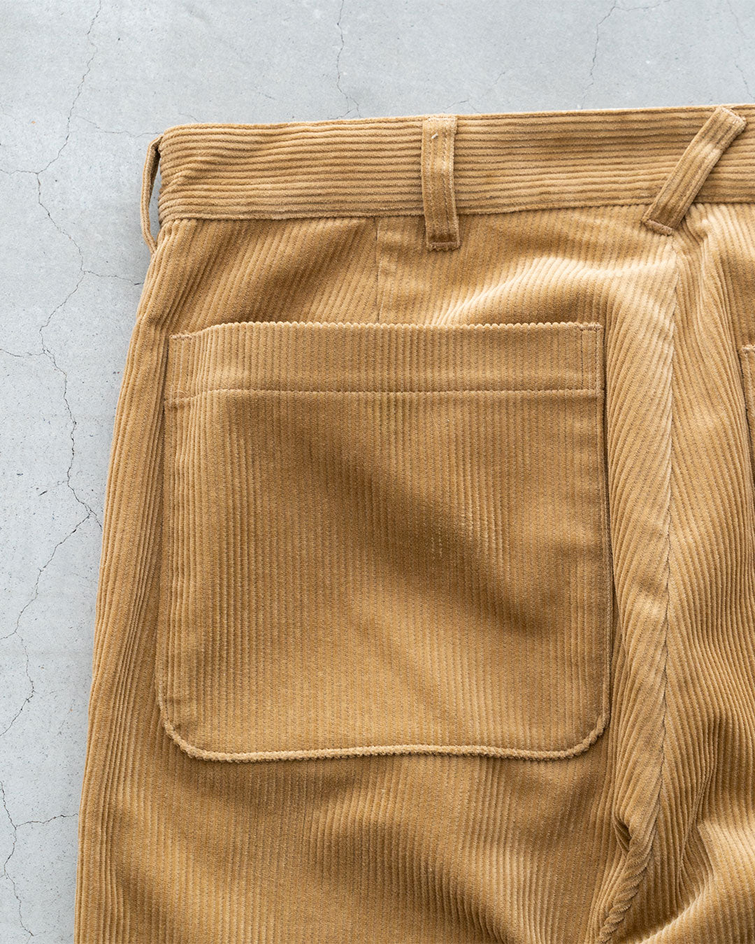【LOBS】C2 Corduroy Trousers