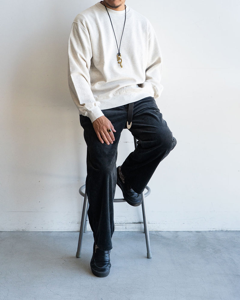 着用モデル　 身長175cm　体重69kg　着用サイズ 　ONE　カラー　BLACK